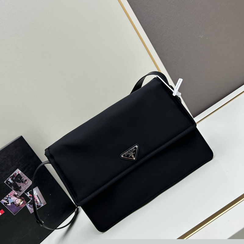 Pra*a satchel bags